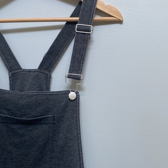 ❗️SOLD❗️Z Supply Charcoal Black Candace Short OverAlls Size L - Picture 5 of 12